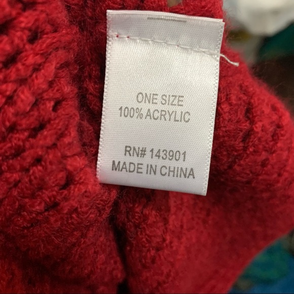 Coco & Carmen Fringe  Red Knit Warm Poncho Size OS - Picture 10 of 10